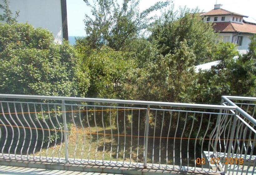 스탠다드 발코니 룸, Family Hotel Atlas