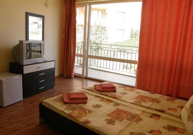 스탠다드 발코니 룸, Family Hotel Dayana Beach