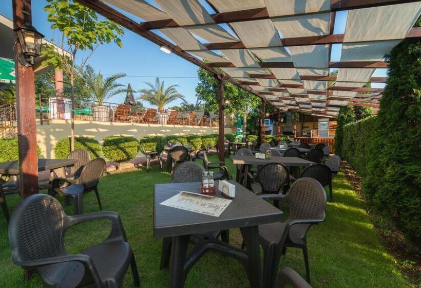 스탠다드 발코니 룸, Family Hotel Dayana Beach