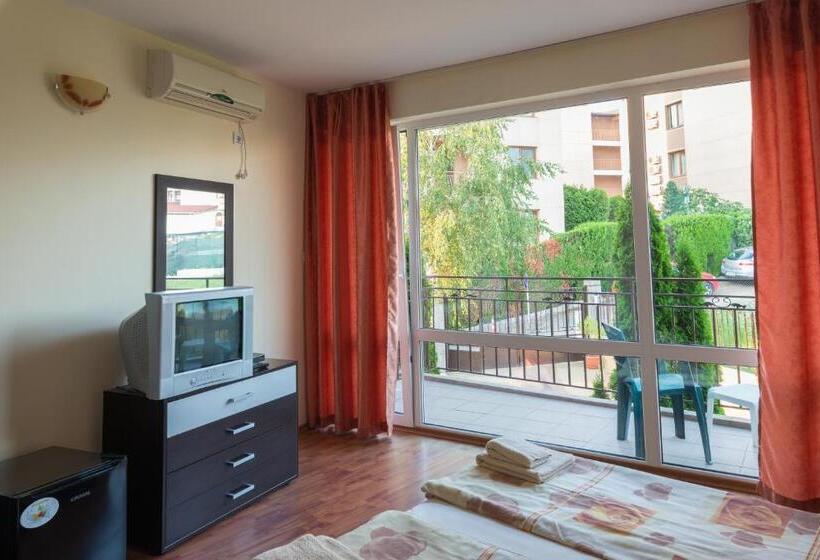 스탠다드 발코니 룸, Family Hotel Dayana Beach