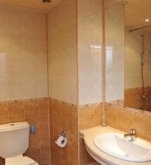 Люкс, семеен хотел сокол