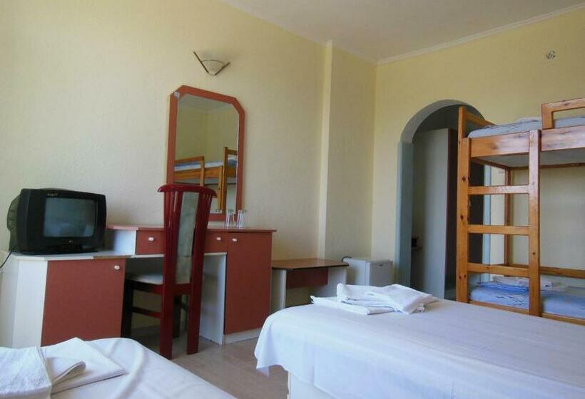 Четырехместный Номер Стандарт, Ankor