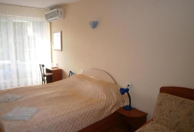 Quarto Estandar, Ariana