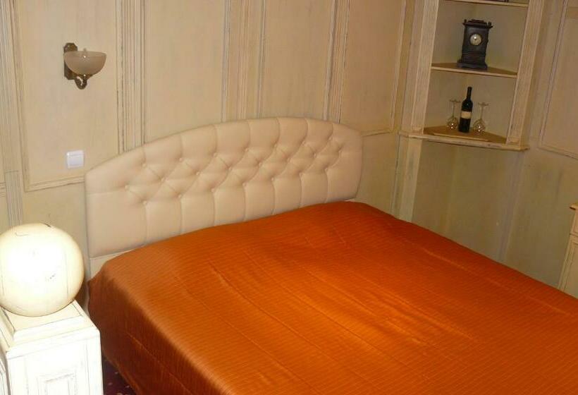 주니어 스위트, Bordo