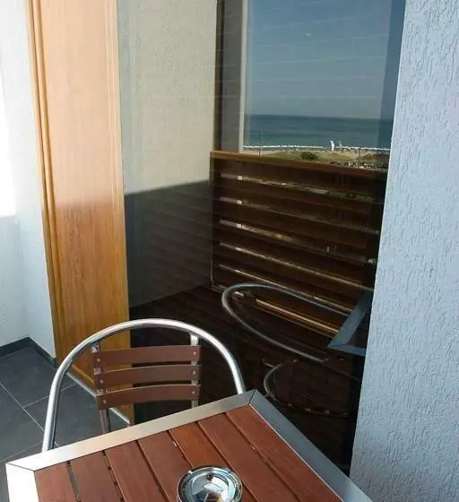 オーシャンビュースタンダードルームバルコニー付き, Design Hotel Logatero
