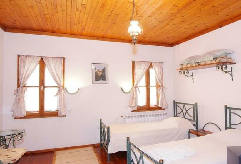 标准三人间, Despot Slav Hotel & Restaurant