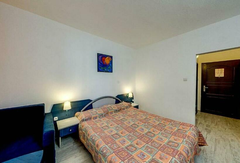 Quarto standard, Elmar