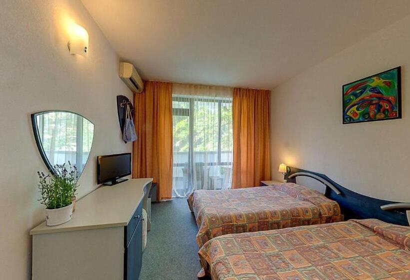 Quarto standard vista piscina, Elmar