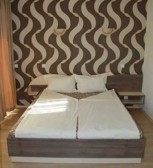 Suite mit Balkon, Eos
