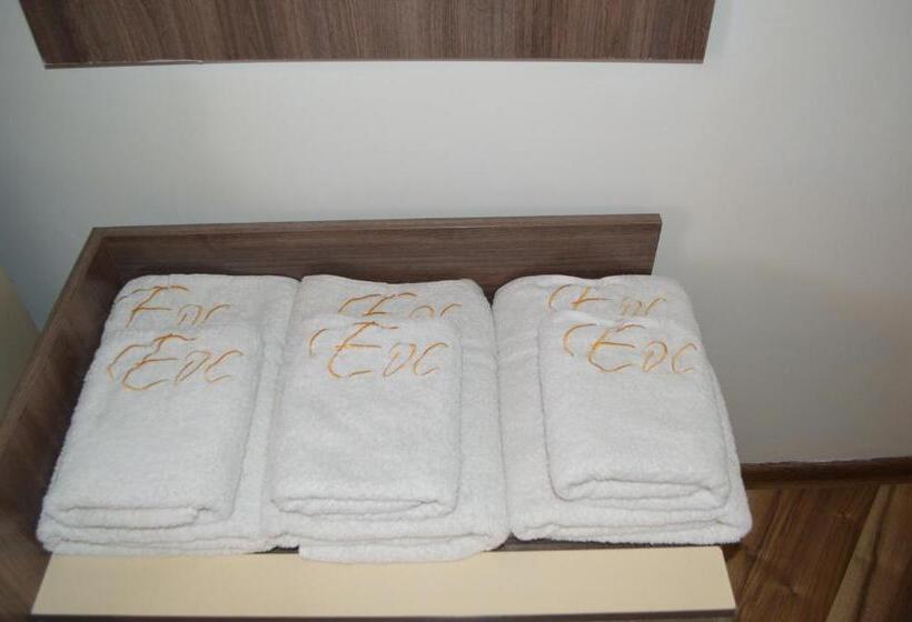 חדר סטנדרט יחיד, Eos