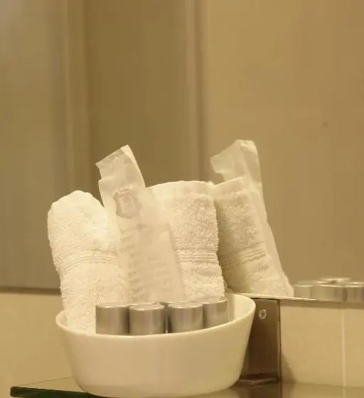 اتاق اکونومی یک تخته, Executive Rooms And Suites Play