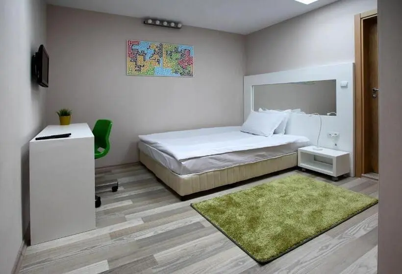 اتاق اکونومی یک تخته, Executive Rooms And Suites Play