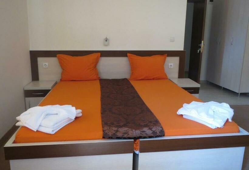 חדר סטנדרט, Golden Lion