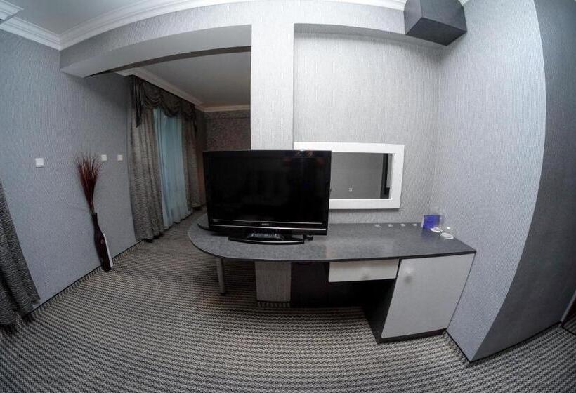 スイート, Haskovo