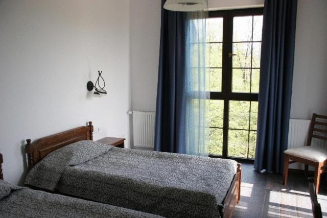 غرفة قياسية, Milkana