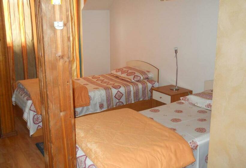 غرفة قياسية, Orient