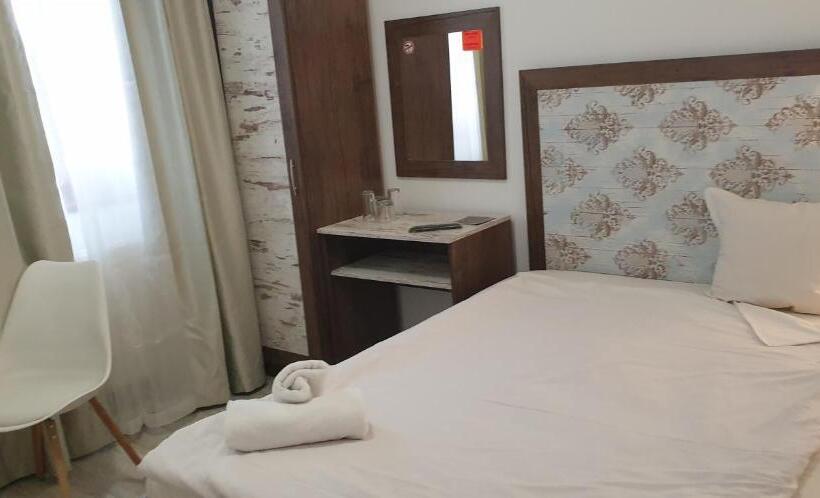 经济房, Priyateli   Friends