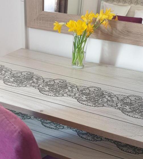 带露台的标准房间, Priyateli   Friends