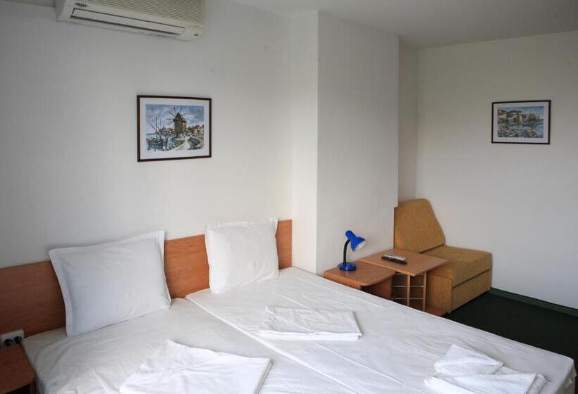 Quarto Estandar com Sacada, R&g