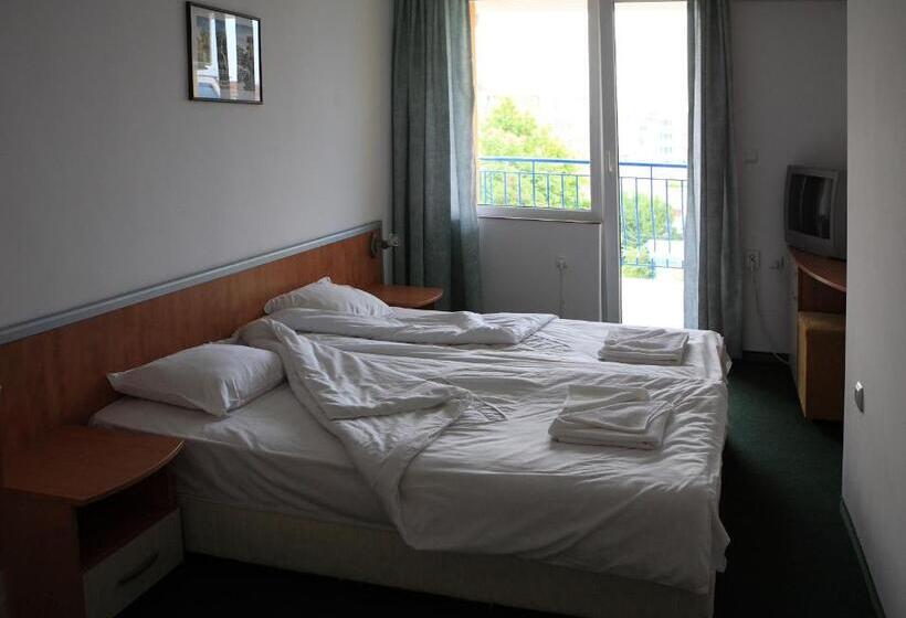 Quarto Estandar com Sacada, R&g