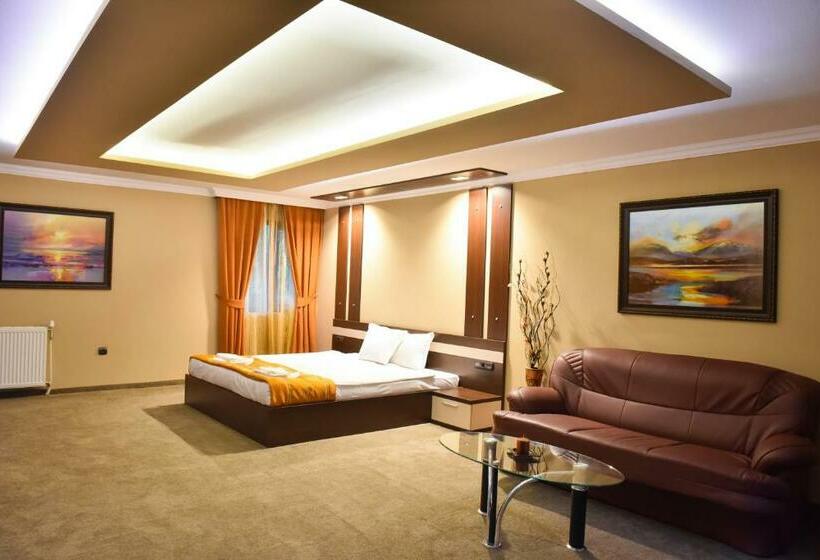 Студия Стандарт, Rothmans