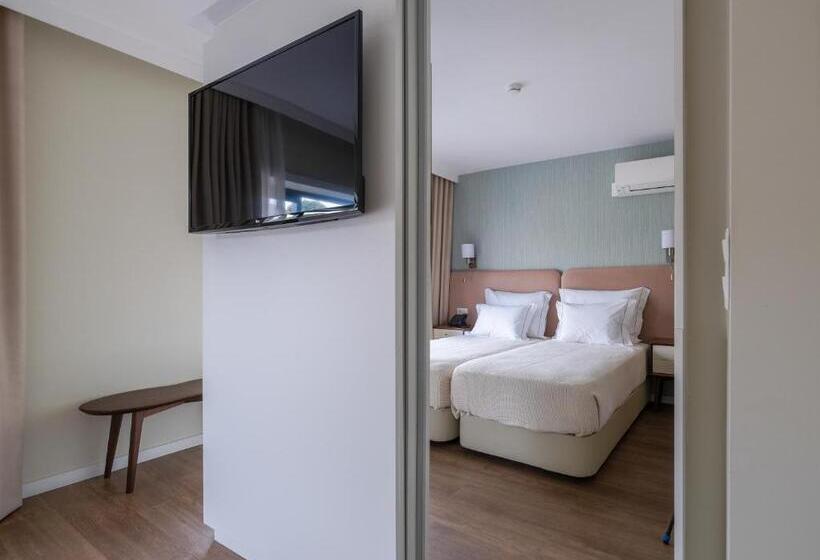 マウンテンビュースタンダードルーム, Vouga