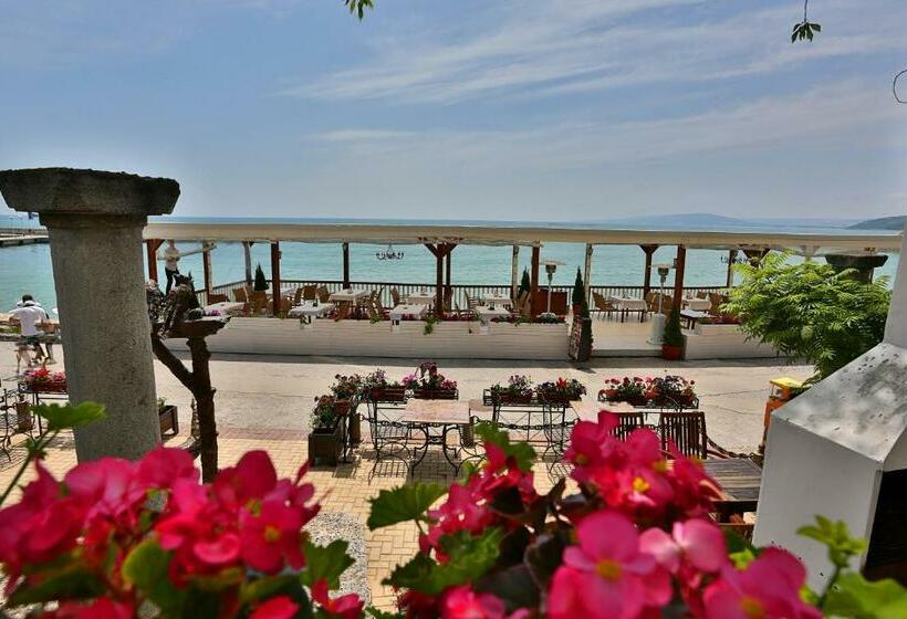 스위트, White House Family Hotel Spa Zone