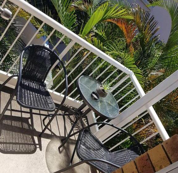 غرفة قياسية مزوَّدة بشُرفة, Limassol Motel