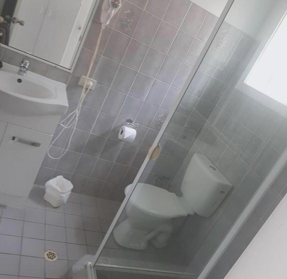 标准间带阳台, Limassol Motel
