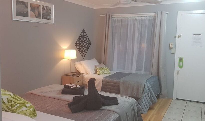 غرفة قياسية مزوَّدة بشُرفة, Limassol Motel