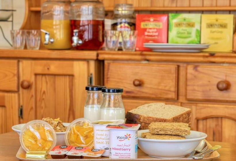 חדר סטנדרט, Bishops Lodge Narrandera