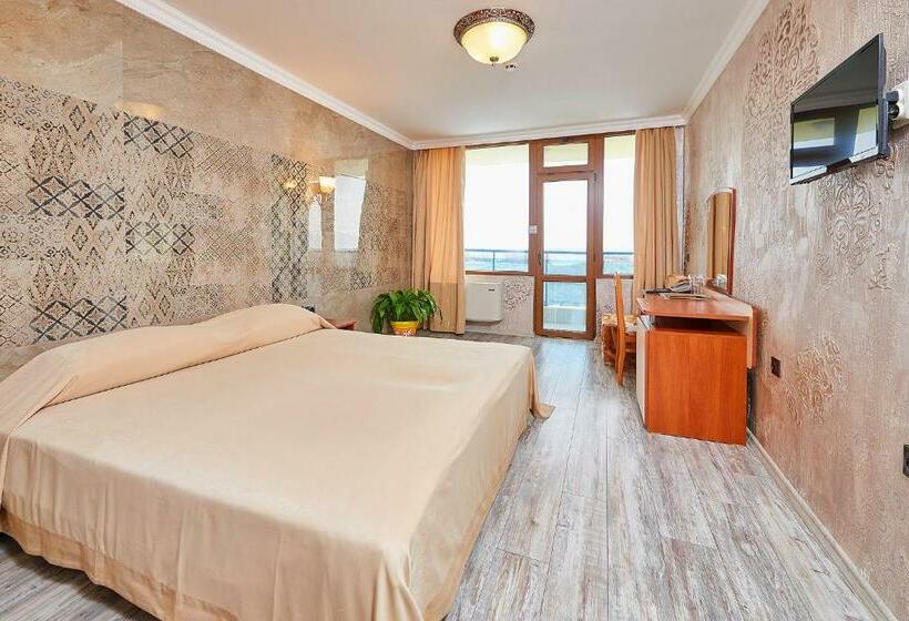 Номер Стандарт с Балконом, Petar And Pavel Hotel & Relax Center