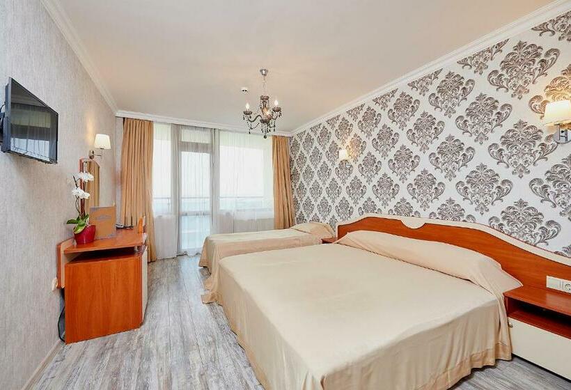 غرفة قياسية مزوَّدة بشُرفة, Petar And Pavel Hotel & Relax Center