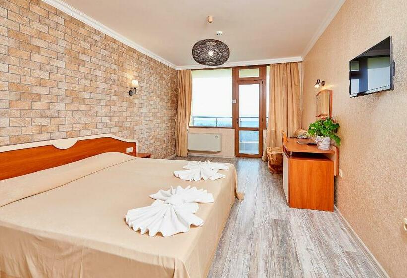 غرفة قياسية مزوَّدة بشُرفة, Petar And Pavel Hotel & Relax Center