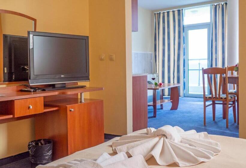 شقة غرفتين نوم مزودة بشُرفة, Petar And Pavel Hotel & Relax Center