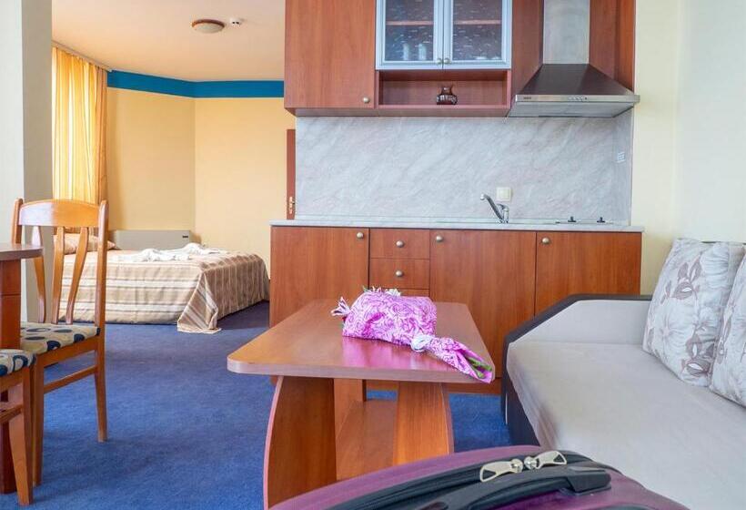 شقة غرفتين نوم مزودة بشُرفة, Petar And Pavel Hotel & Relax Center