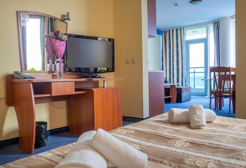 آپارتمان 2 خوابه با بالکن, Petar And Pavel Hotel & Relax Center