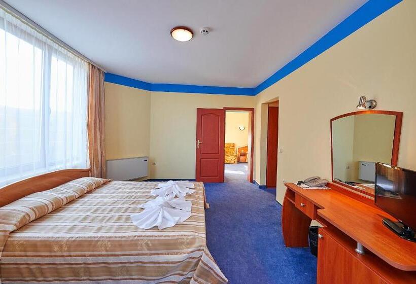 آپارتمان 2 خوابه با بالکن, Petar And Pavel Hotel & Relax Center