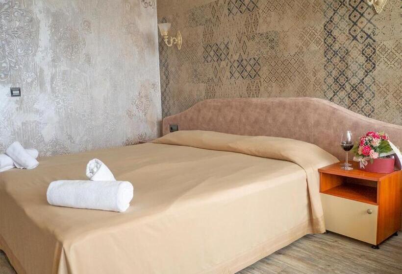 Номер Стандарт с Балконом, Petar And Pavel Hotel & Relax Center