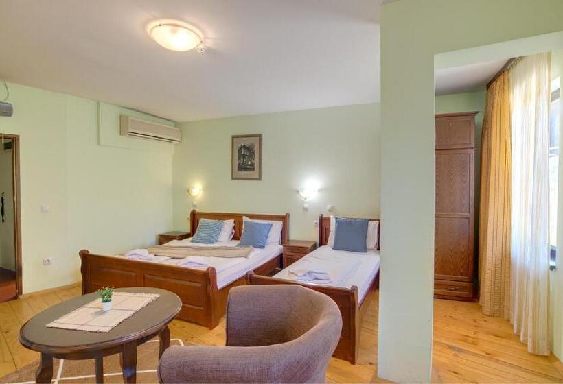 스탠다드 트리플 룸, Rachev Hotel Residence