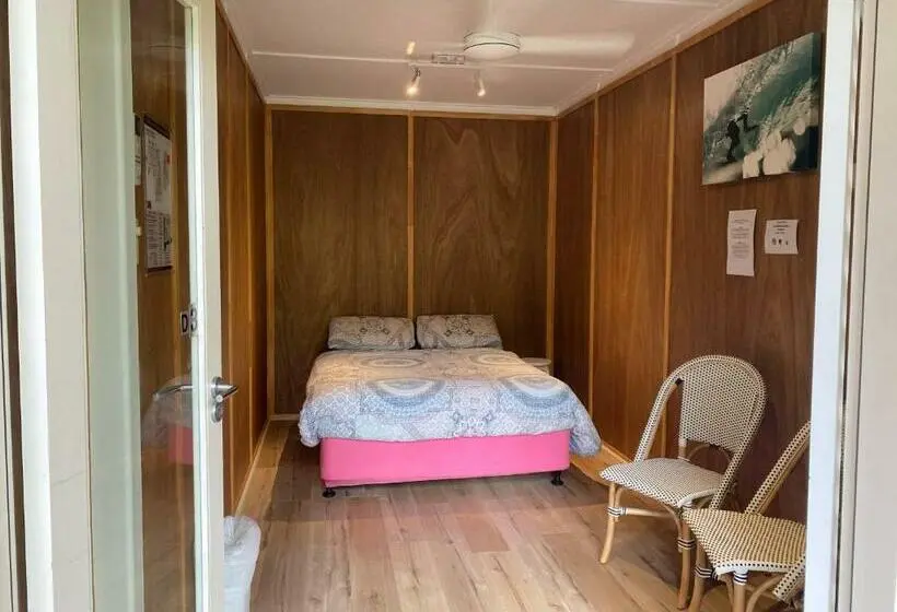 Habitació Estàndard Bany Compartit, Dolphins Backpackers