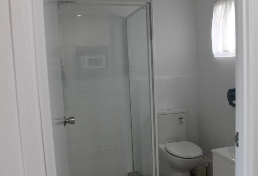 스탠다드 룸, Alexander Motel