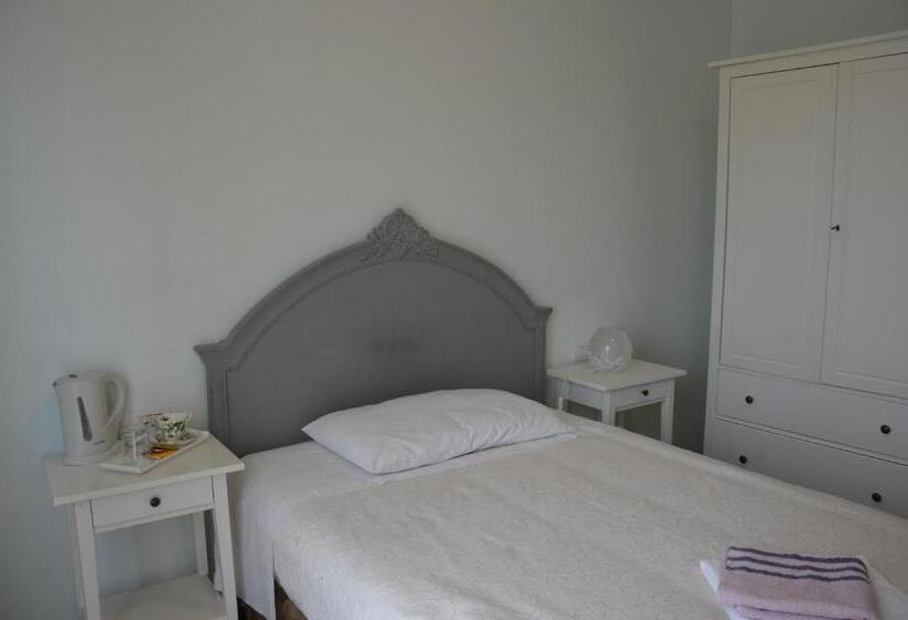 Номер Стандарт Индивидуальный, B&b Cherry En Rose