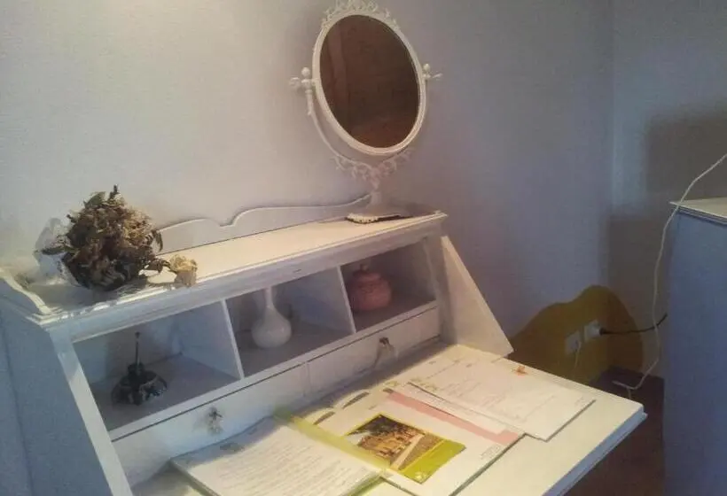 Superior Neljän Hengen Huone, B&b Il Pioppo E La Fonte