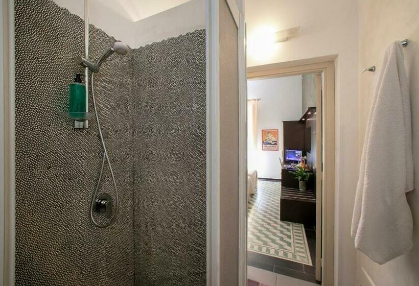 标准间, Terrazze Villanova