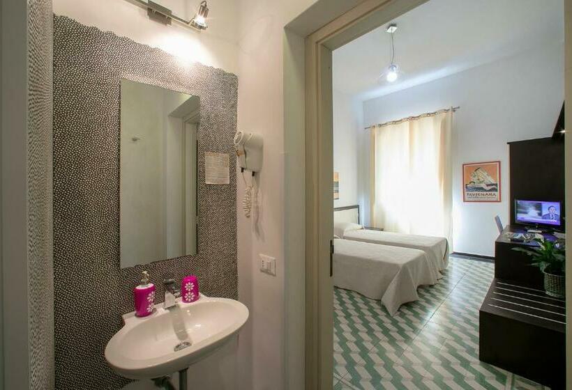 标准间, Terrazze Villanova