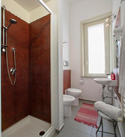 标准单人间, Terrazze Villanova