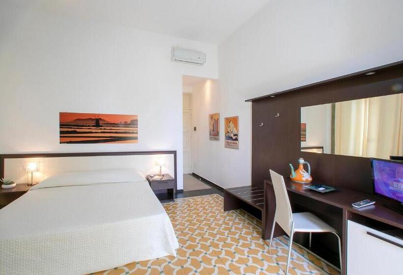 标准三人间, Terrazze Villanova