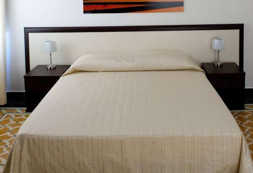 标准间, Terrazze Villanova