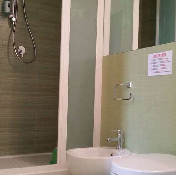 标准单人间, Terrazze Villanova